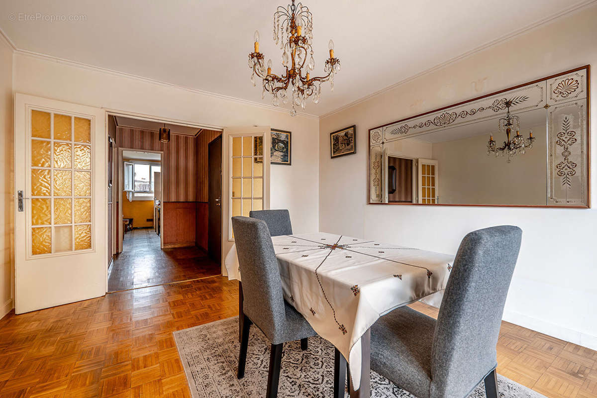 Appartement à CHAMPIGNY-SUR-MARNE