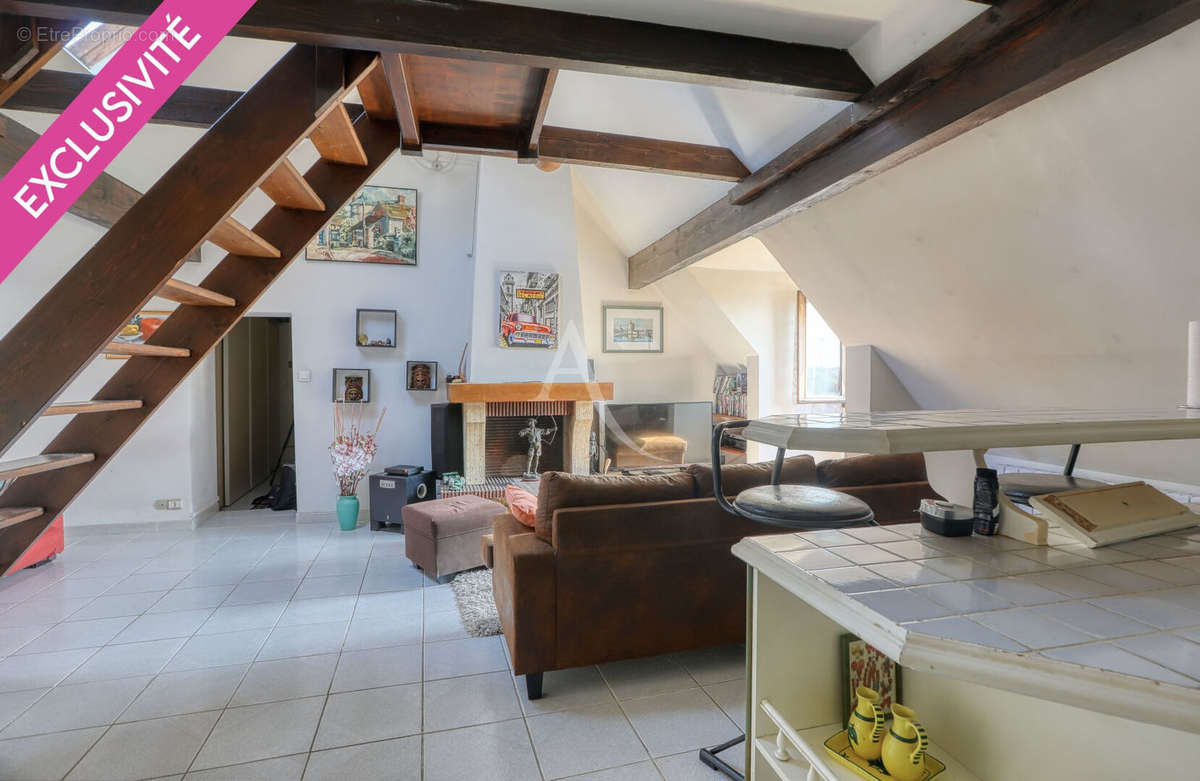 Appartement à CARRIERES-SOUS-POISSY