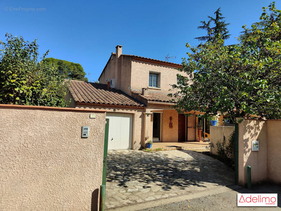 Maison à NIMES