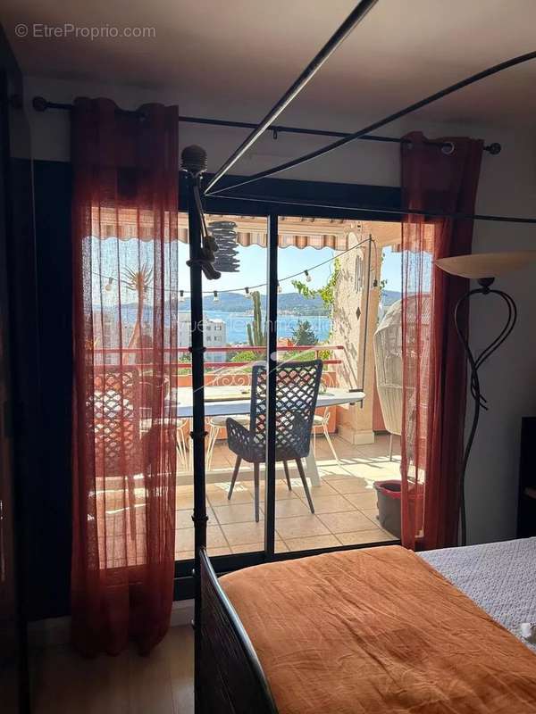 Appartement à LE LAVANDOU