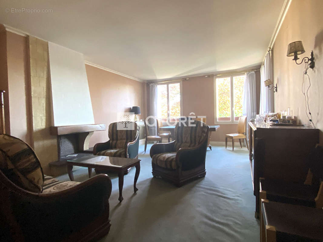 Appartement à LOUVECIENNES