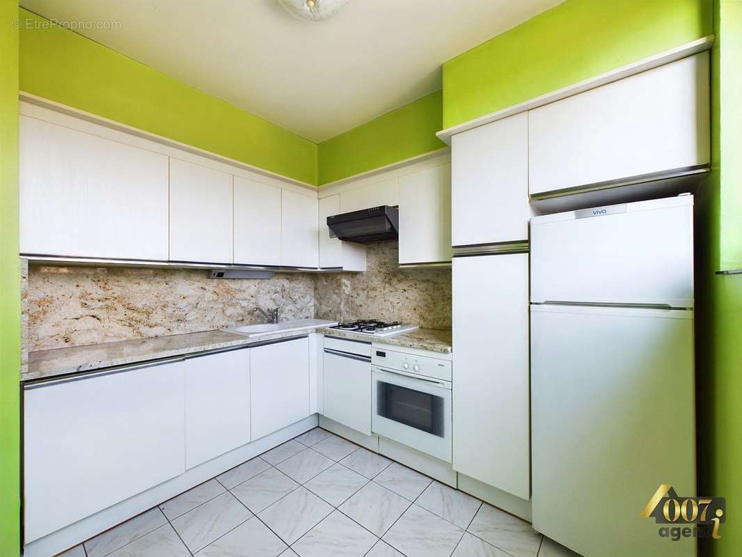 Cuisine - Appartement à CHAMBERY