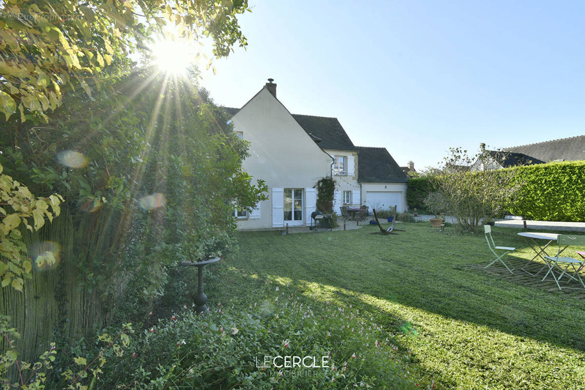 Maison à SENLIS