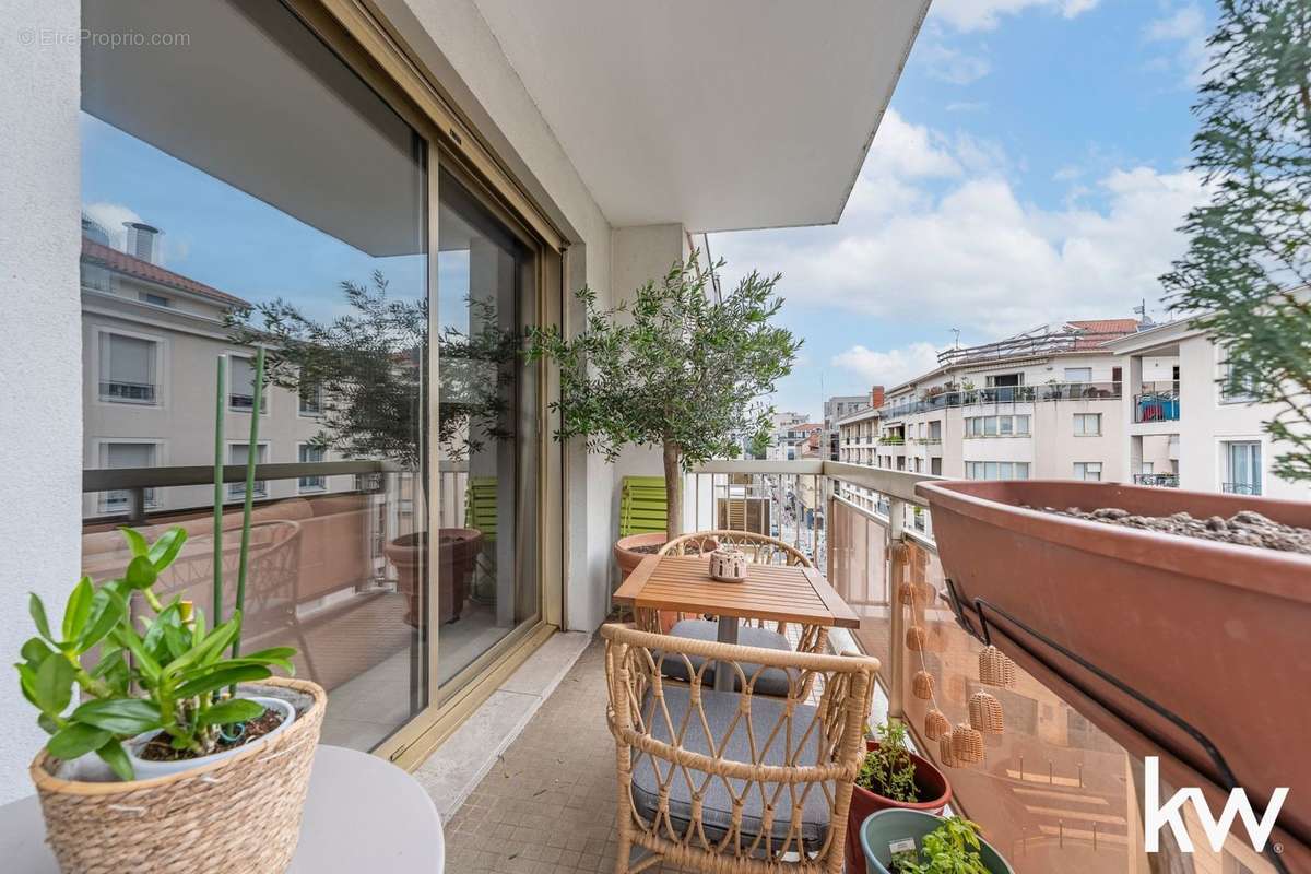 Appartement à LYON-3E