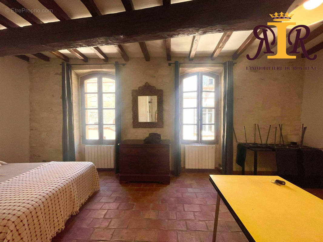 Appartement à ARLES