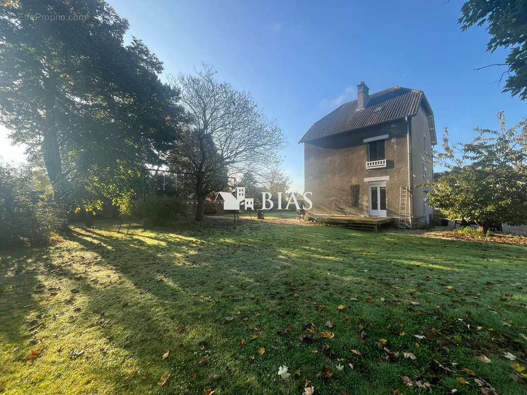 Maison à SAINT-AUBIN-LES-ELBEUF