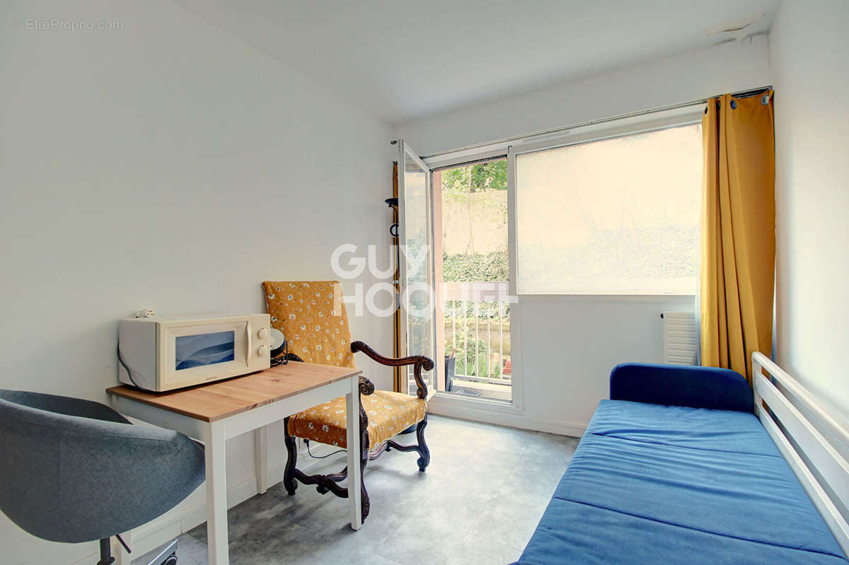 Appartement à PARIS-20E