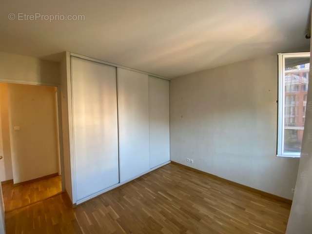   - Appartement à TOULOUSE