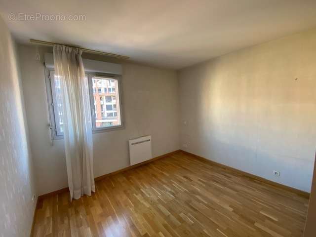   - Appartement à TOULOUSE