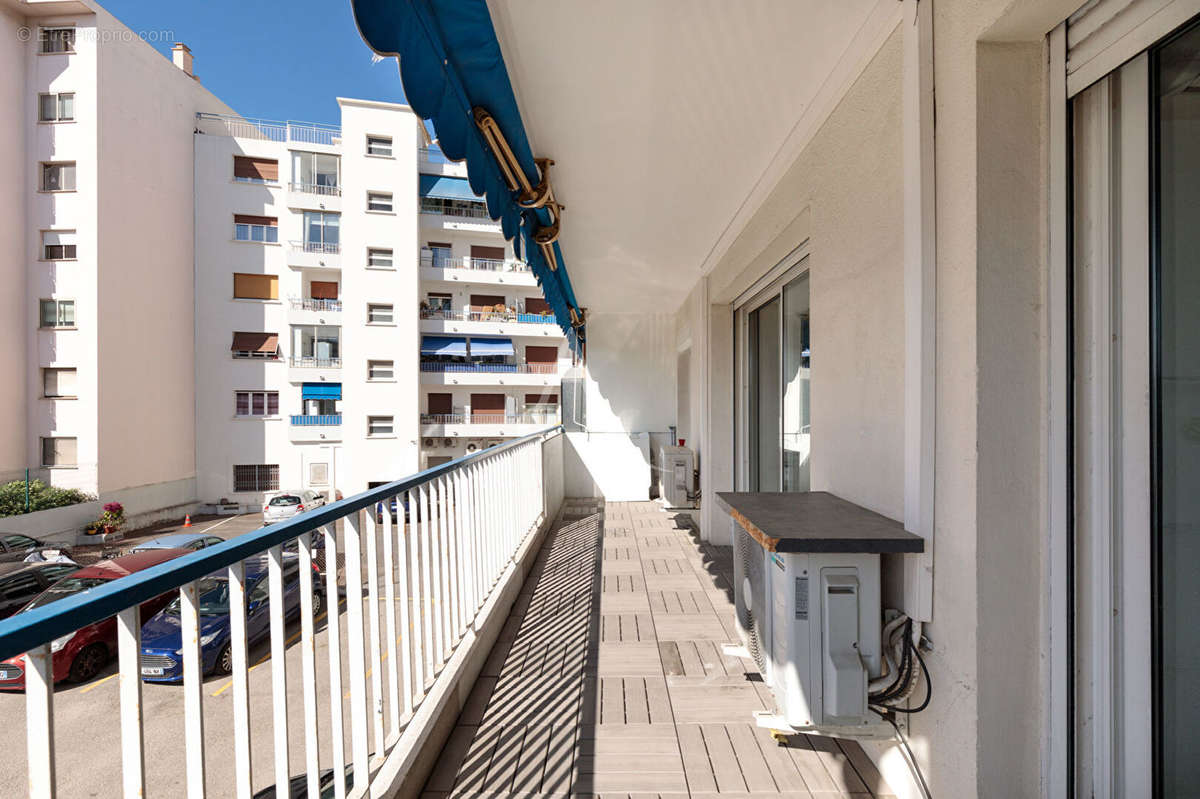 Appartement à CAGNES-SUR-MER