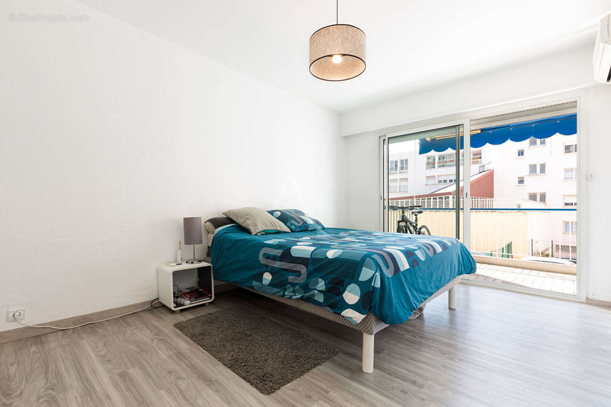 Appartement à CAGNES-SUR-MER