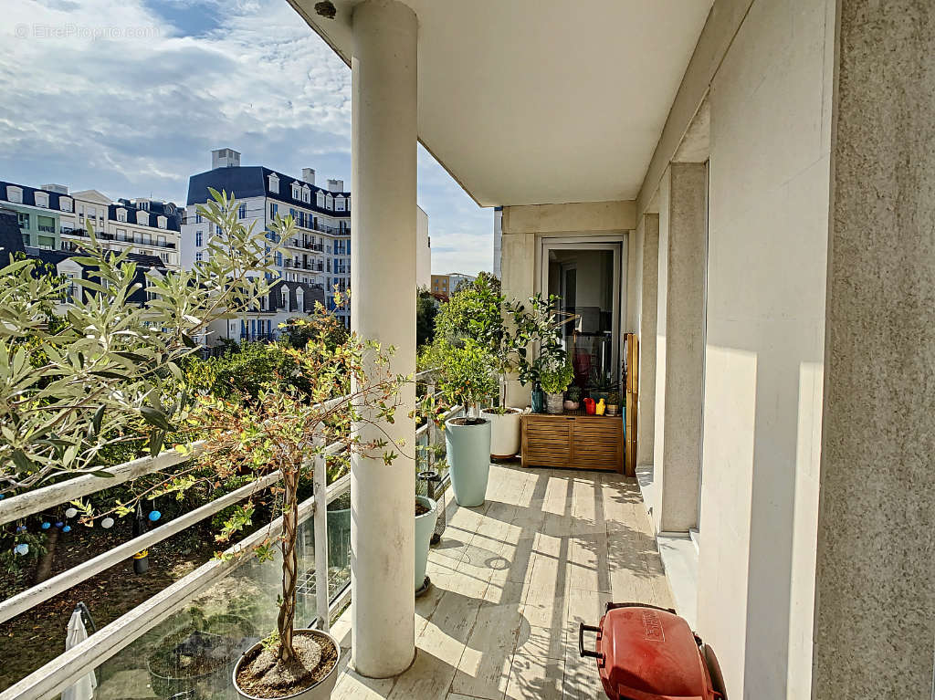 Appartement à PUTEAUX