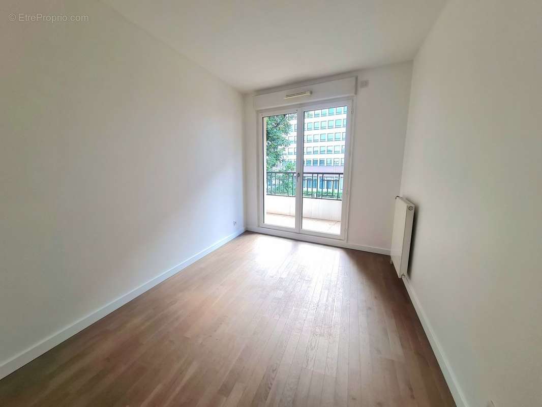 Appartement à MONTROUGE