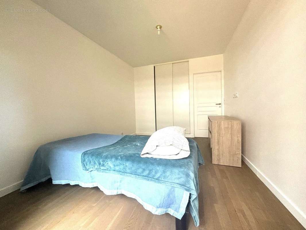 Appartement à MONTROUGE