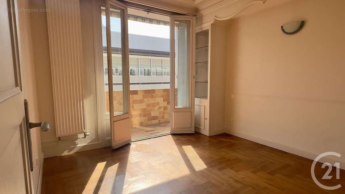 Appartement à LYON-3E