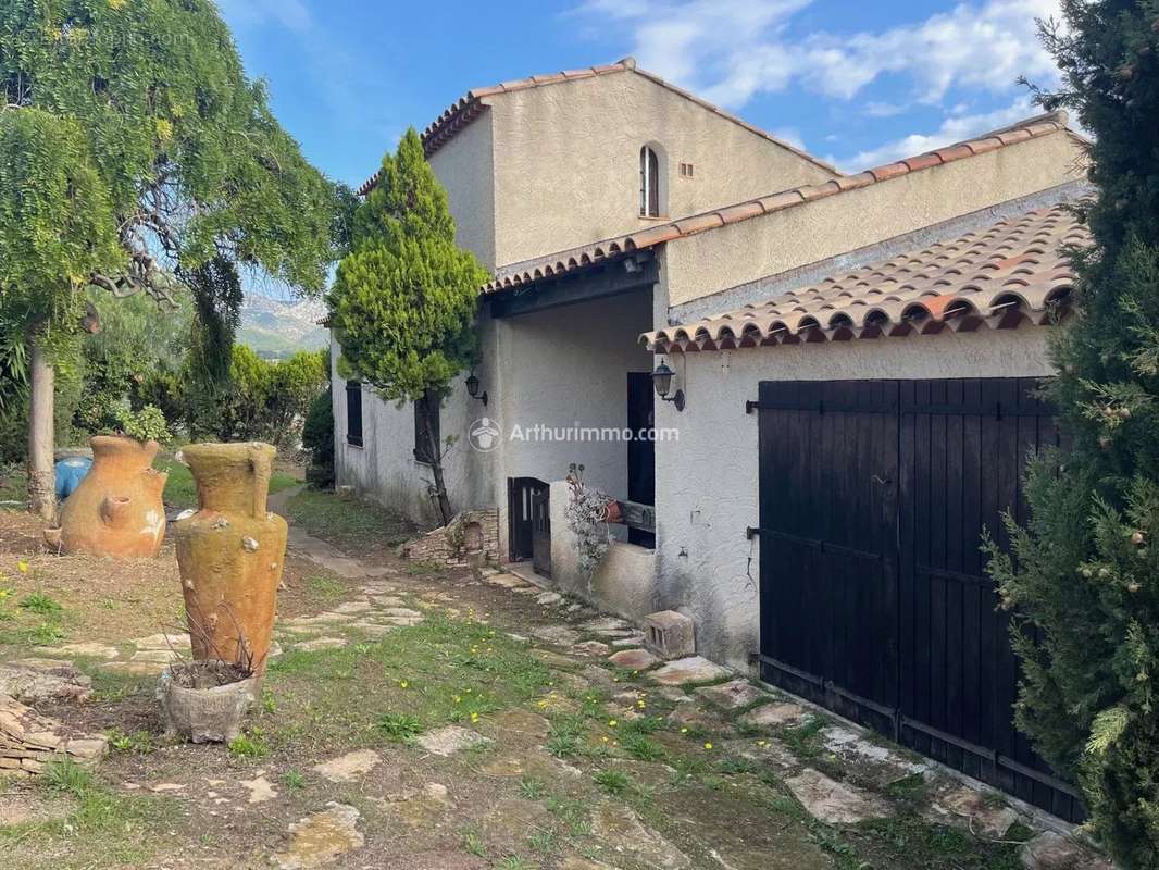 Maison à LA SEYNE-SUR-MER