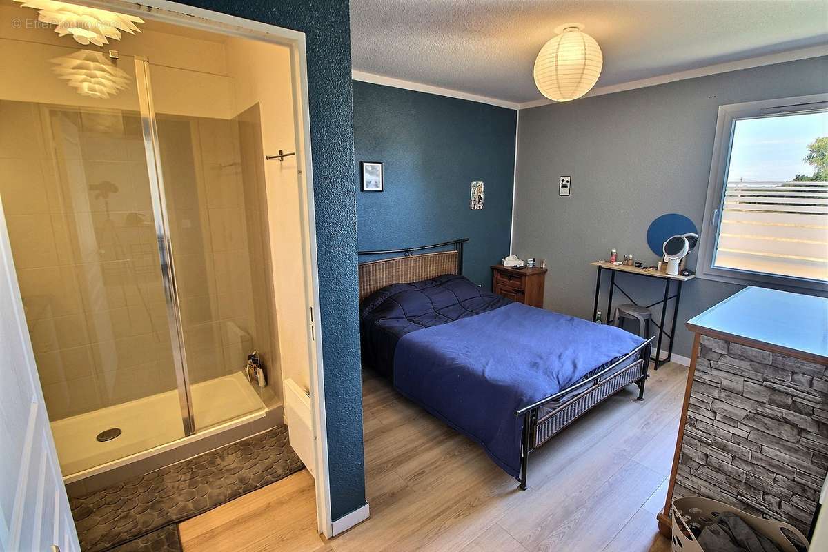 Appartement à CLAIRA