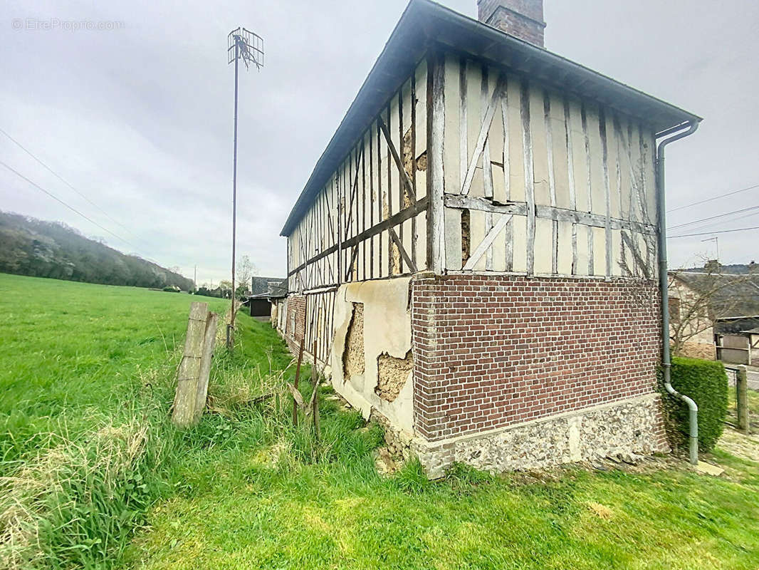 Maison à BOURGTHEROULDE-INFREVILLE