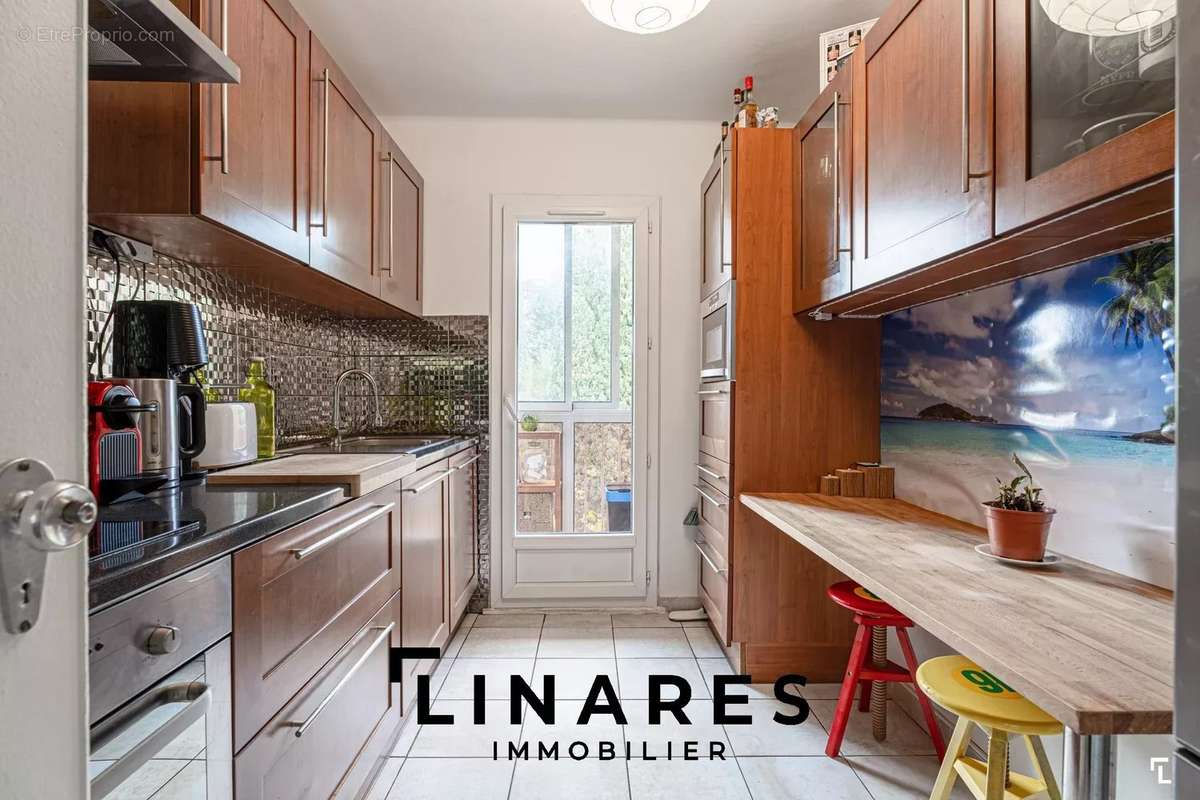 Appartement à MARSEILLE-12E