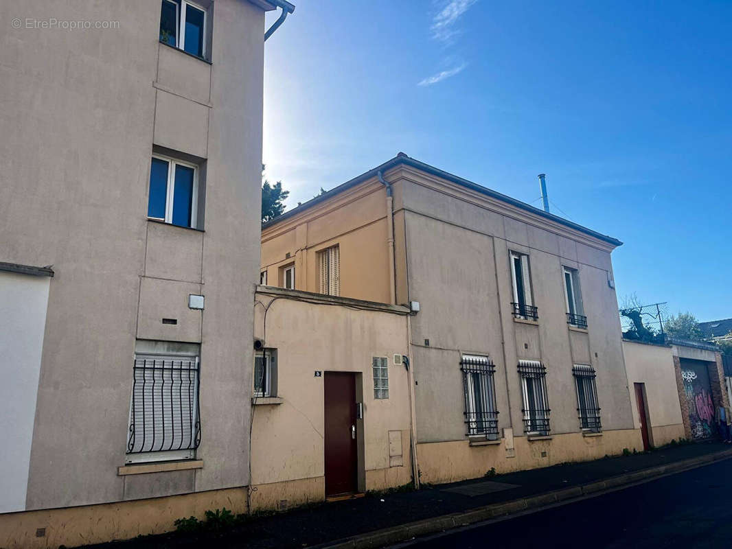 Appartement à IVRY-SUR-SEINE