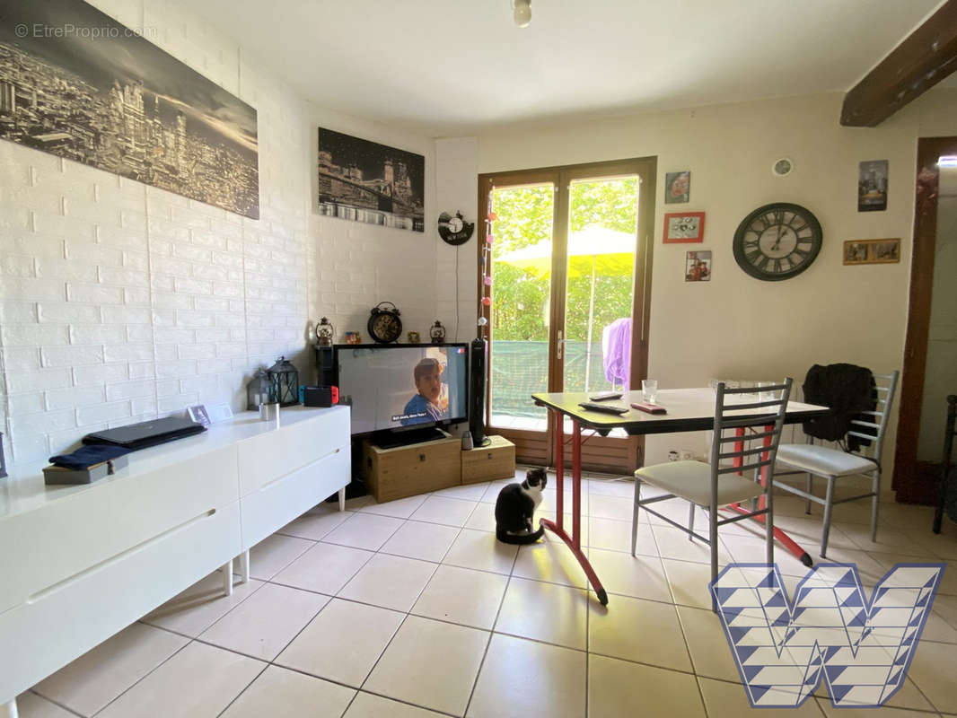 Appartement à VIRY-CHATILLON