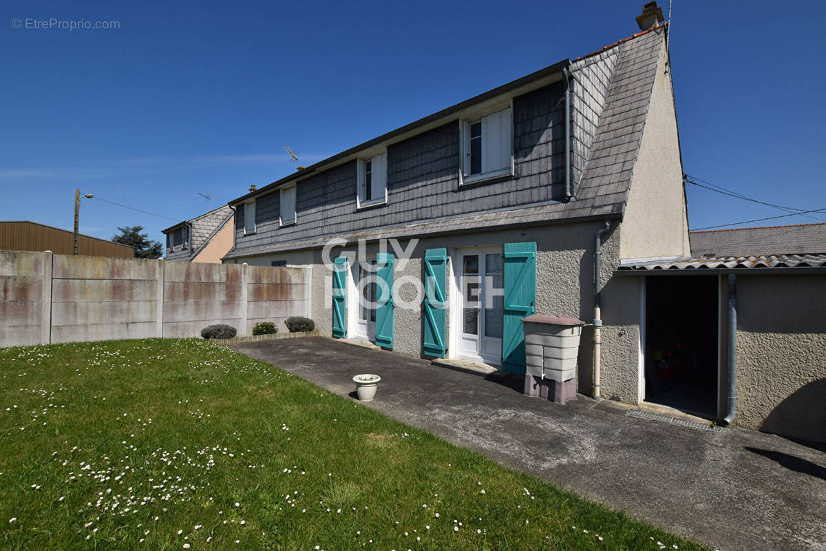 Maison à DOL-DE-BRETAGNE