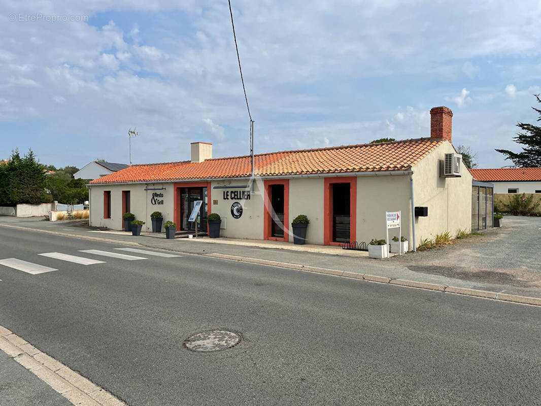 Commerce à BRETIGNOLLES-SUR-MER