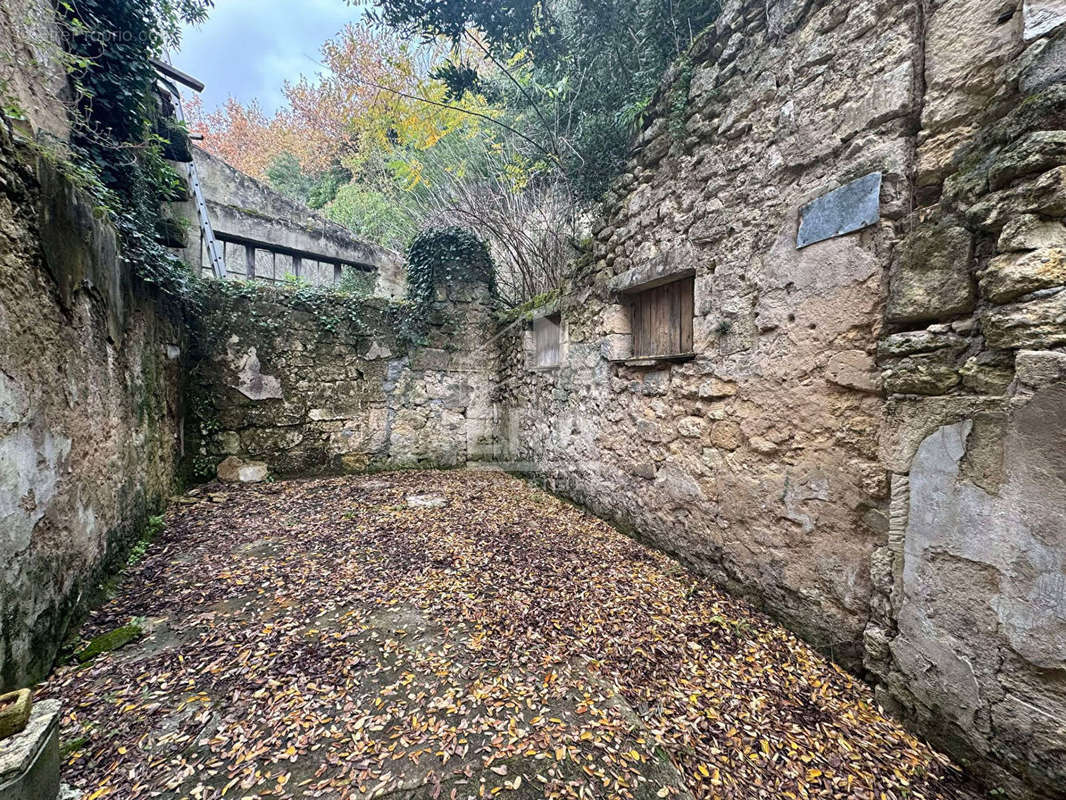 Maison à BAYON-SUR-GIRONDE