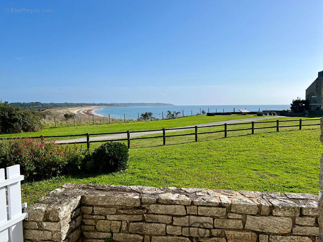 Appartement à ARZON