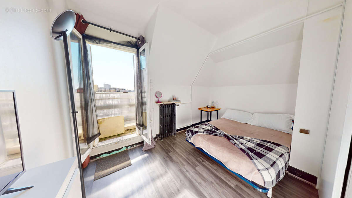 Appartement à AUBERVILLIERS