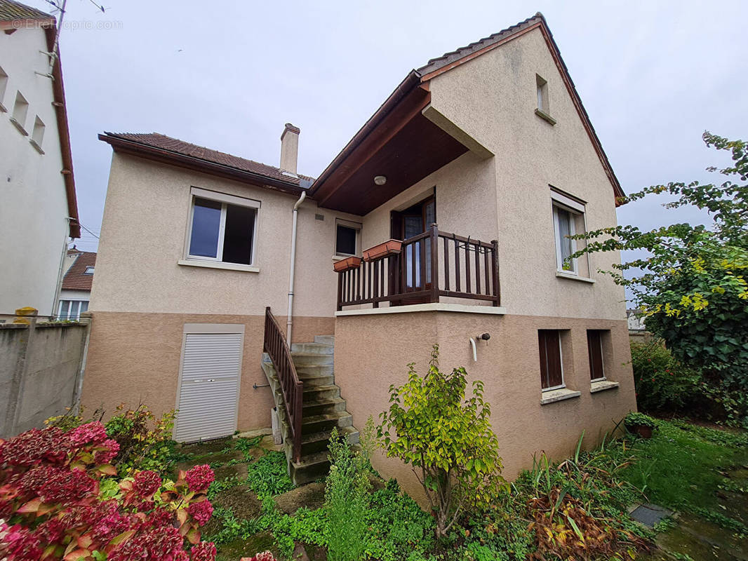 Maison à CHARTRES