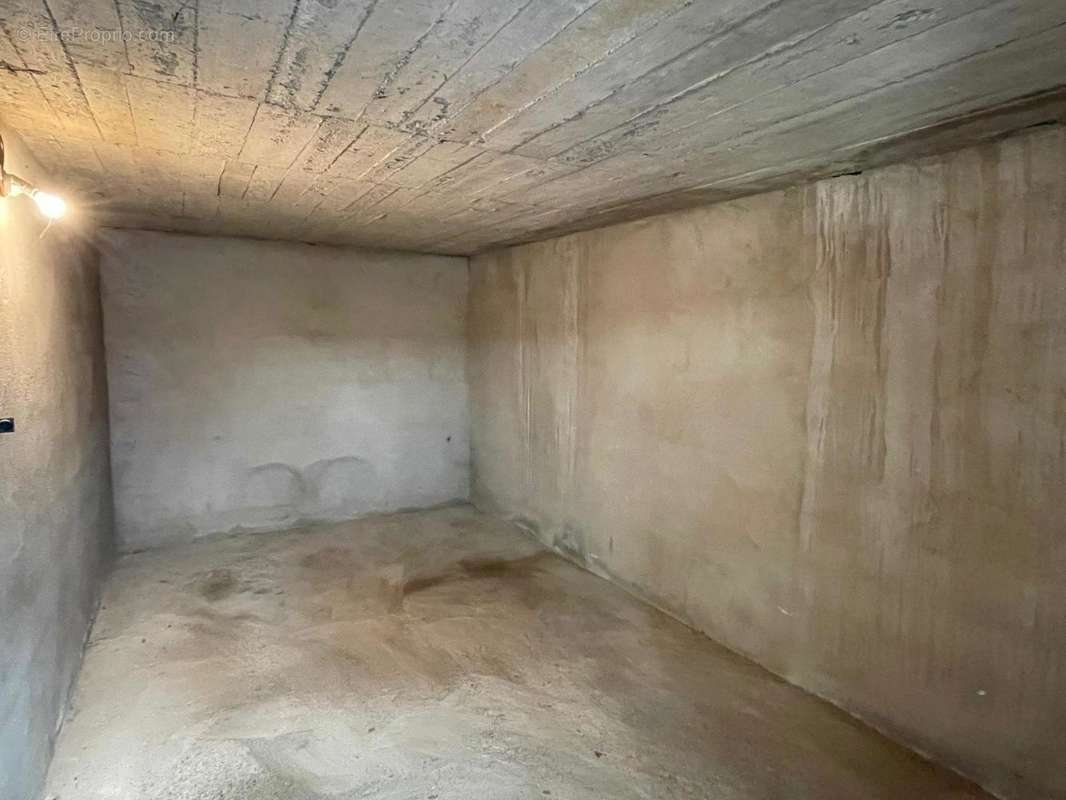   - Appartement à AUBENAS