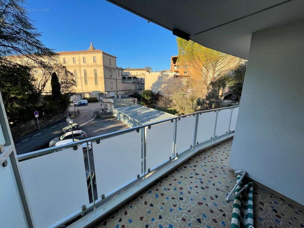   - Appartement à AUBENAS