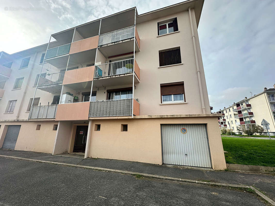 Appartement à SAINT-FARGEAU-PONTHIERRY