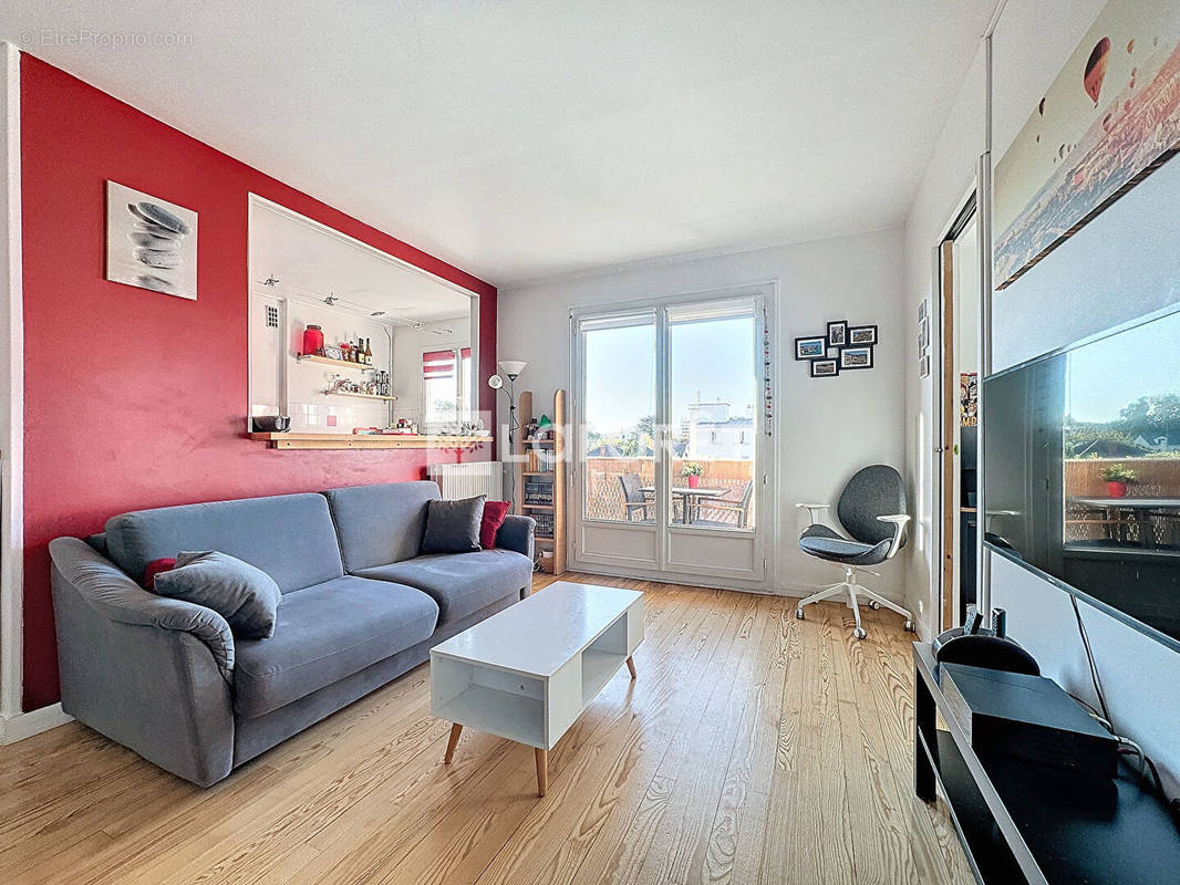 Appartement à BOURG-LA-REINE