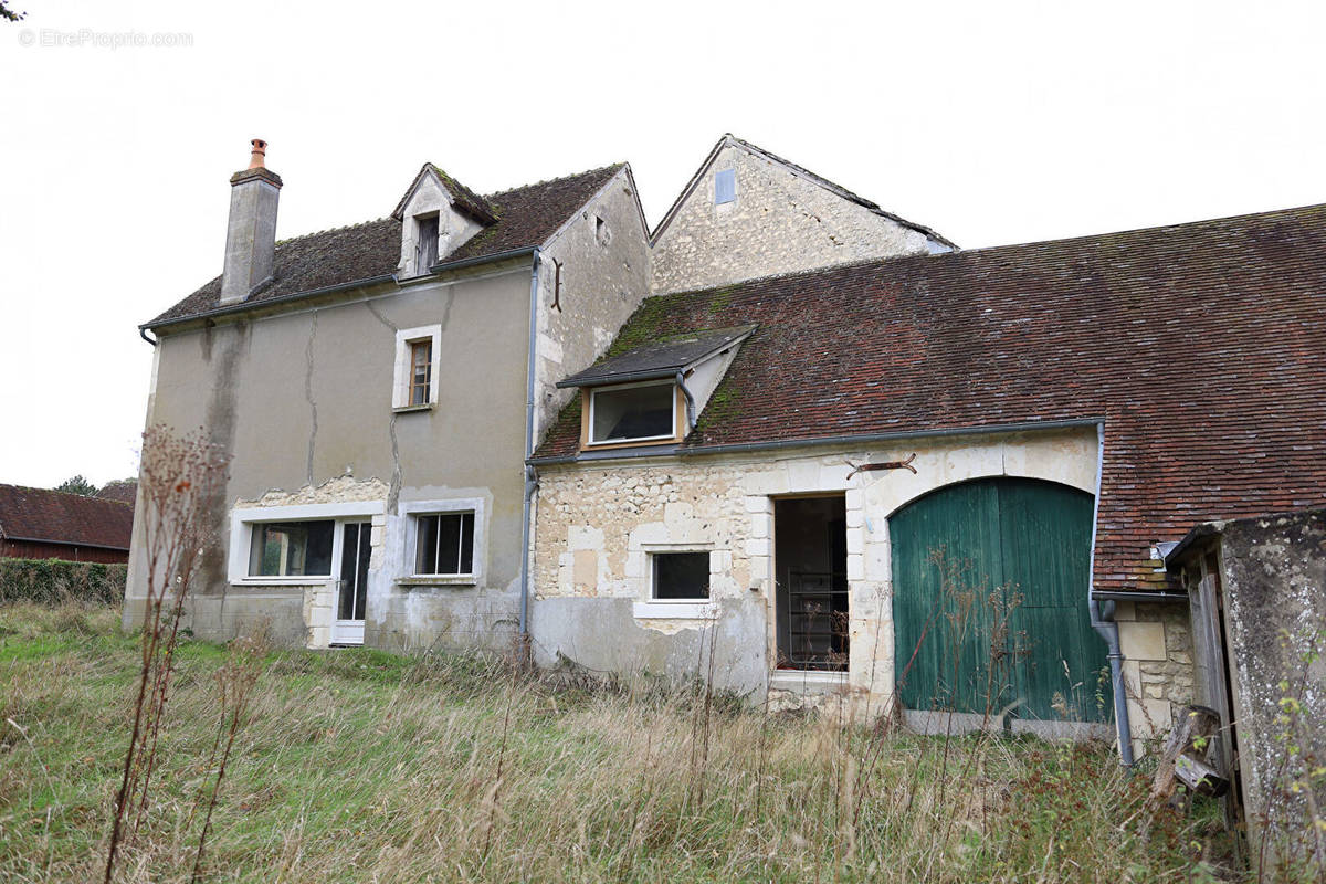 Maison à REMALARD