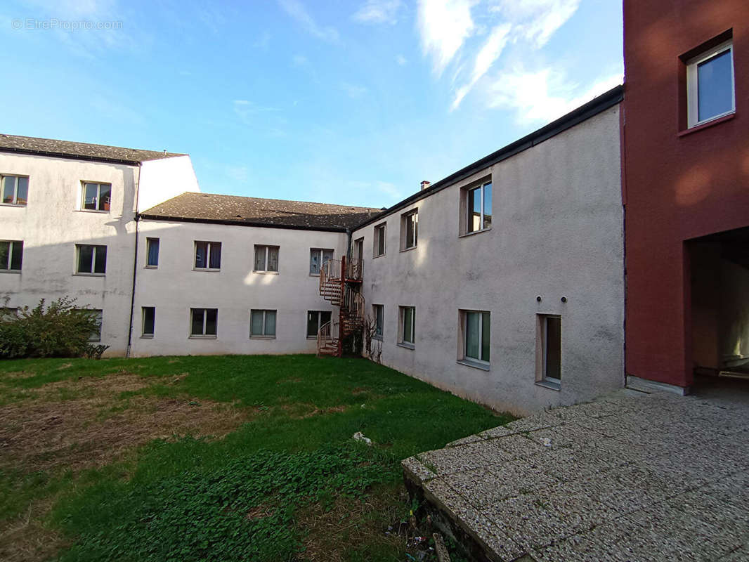 Appartement à BRUAY-LA-BUISSIERE