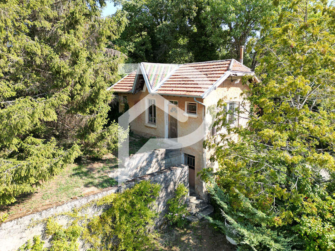 Maison à MONTLUEL