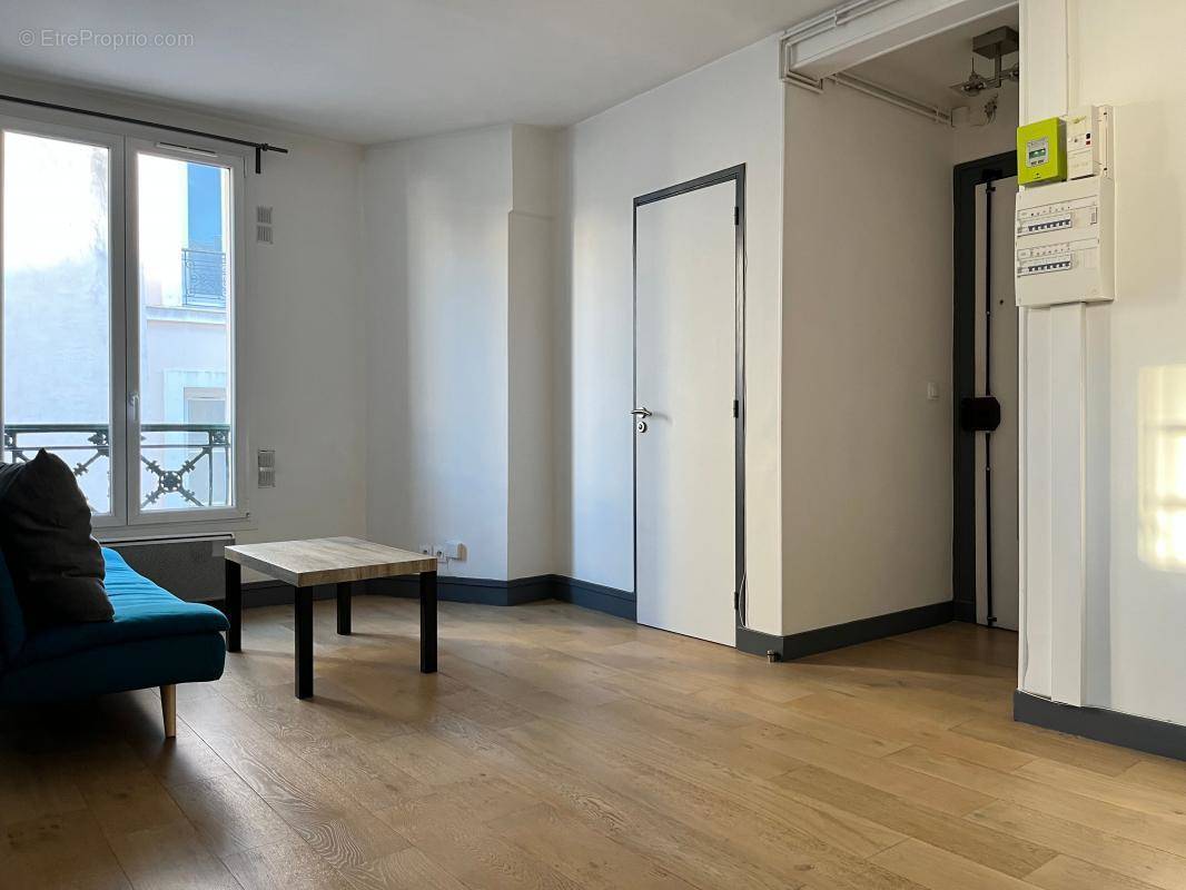 Appartement à PARIS-12E