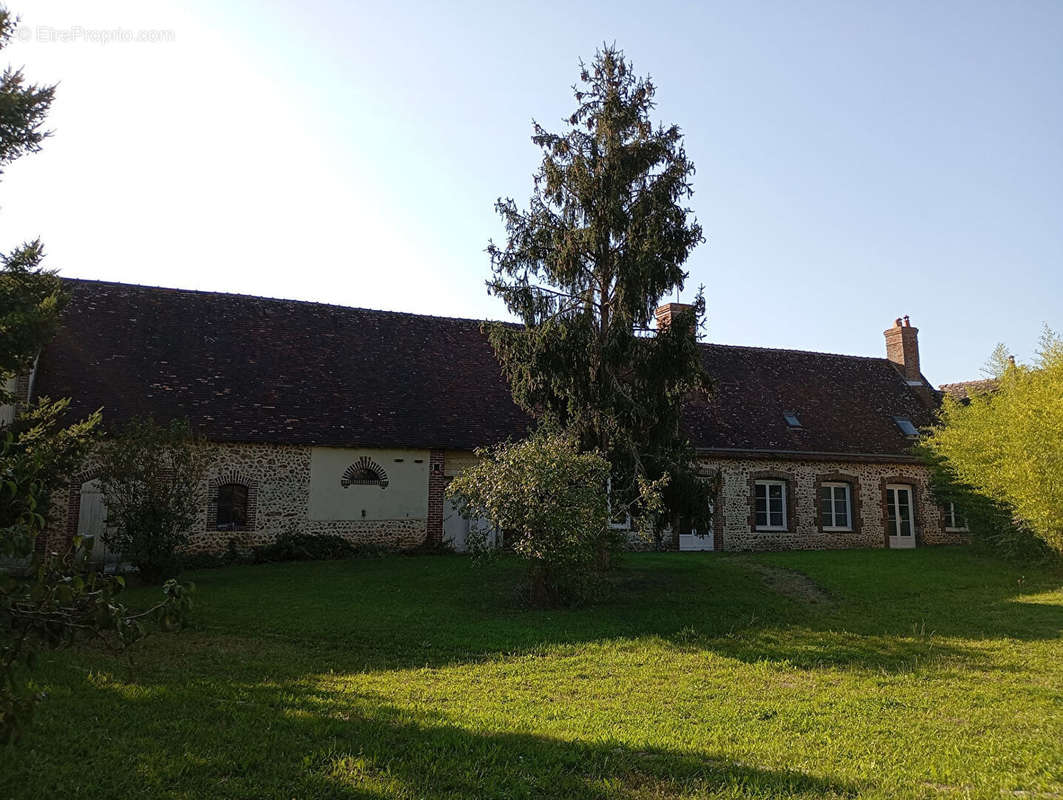 Maison à CHARTRES