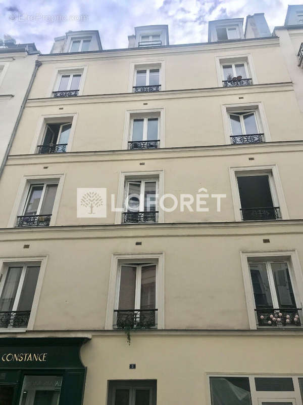 Appartement à PARIS-18E