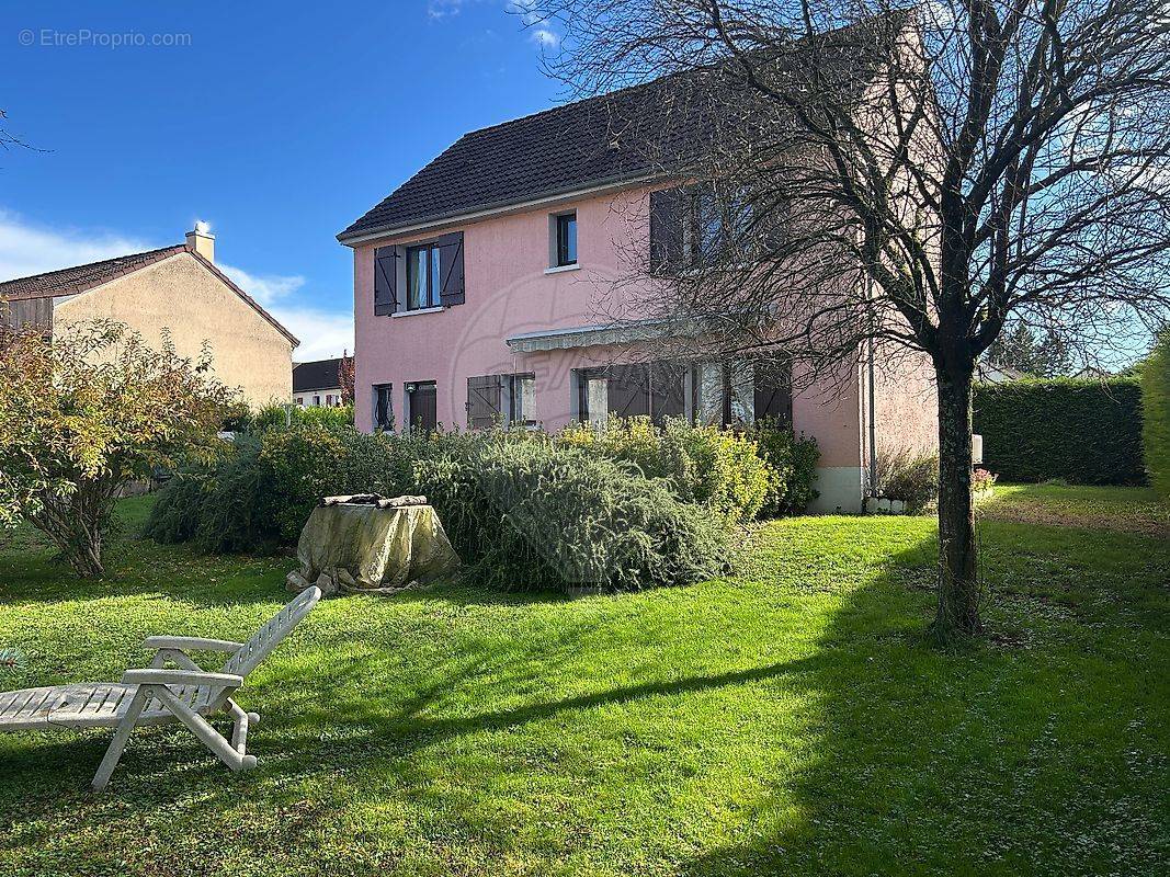 Maison à NEVERS