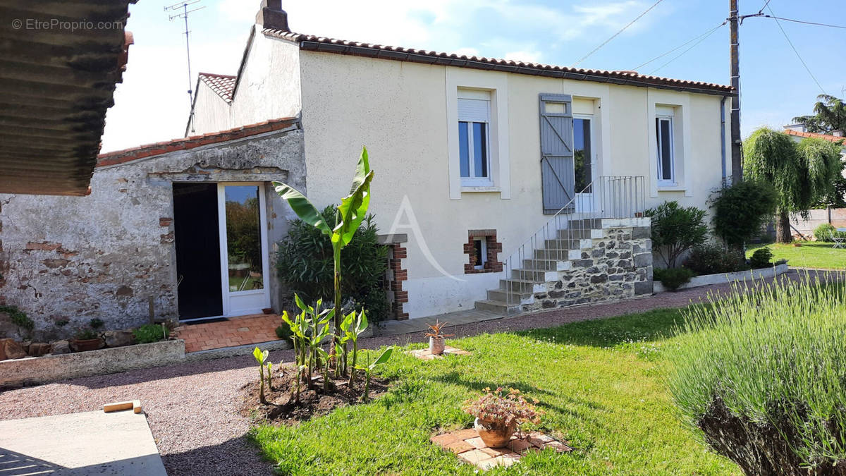 Maison à CHOLET