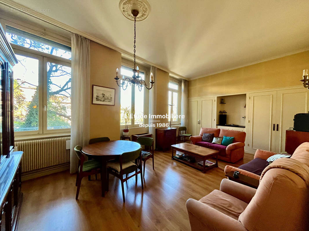 Appartement à LYON-4E