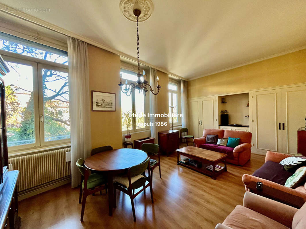 Appartement à LYON-4E