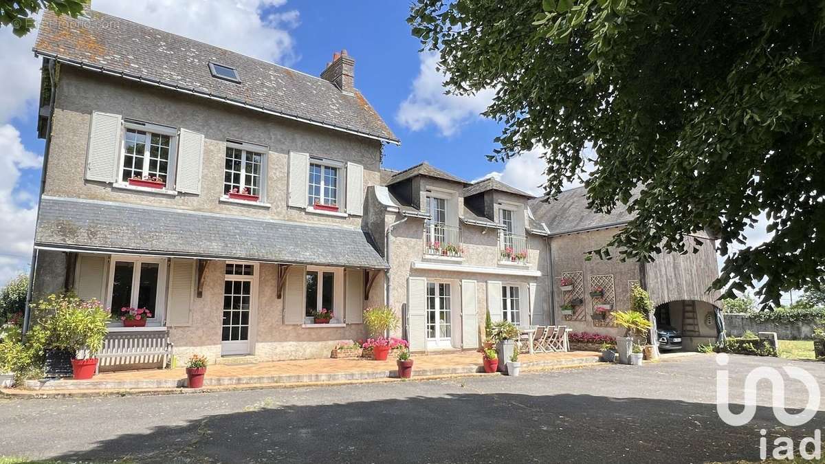 Photo 2 - Maison à NAZELLES-NEGRON