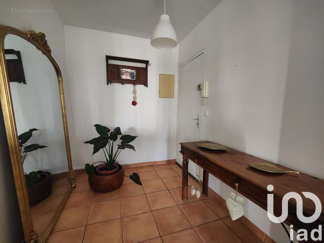 Photo 2 - Appartement à VIRY-CHATILLON