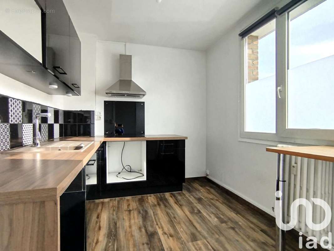 Photo 2 - Appartement à VILLENEUVE-D&#039;ASCQ