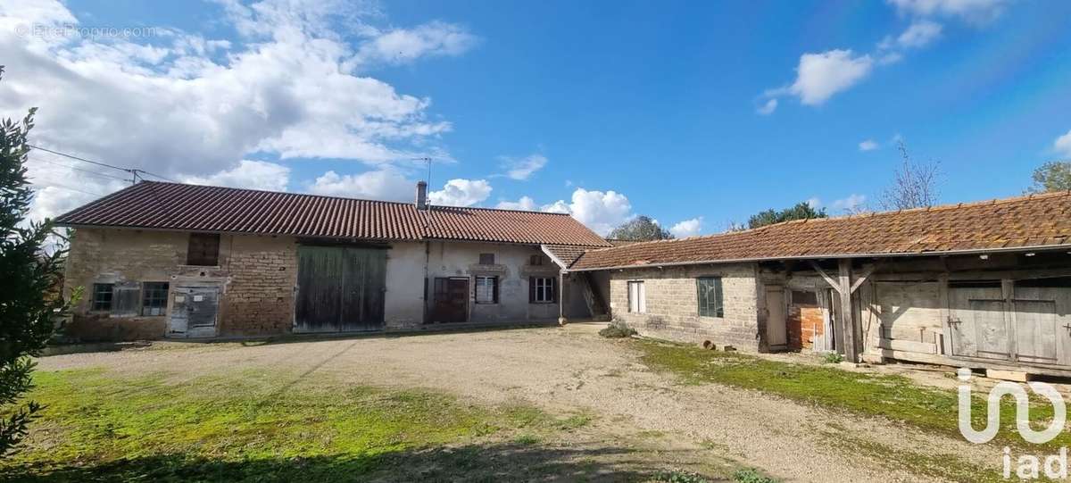 Photo 2 - Maison à ARBIGNY