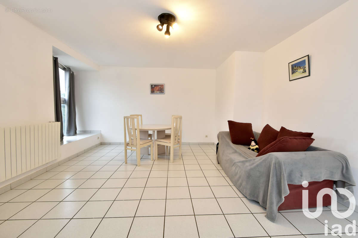 Photo 2 - Appartement à OZOIR-LA-FERRIERE